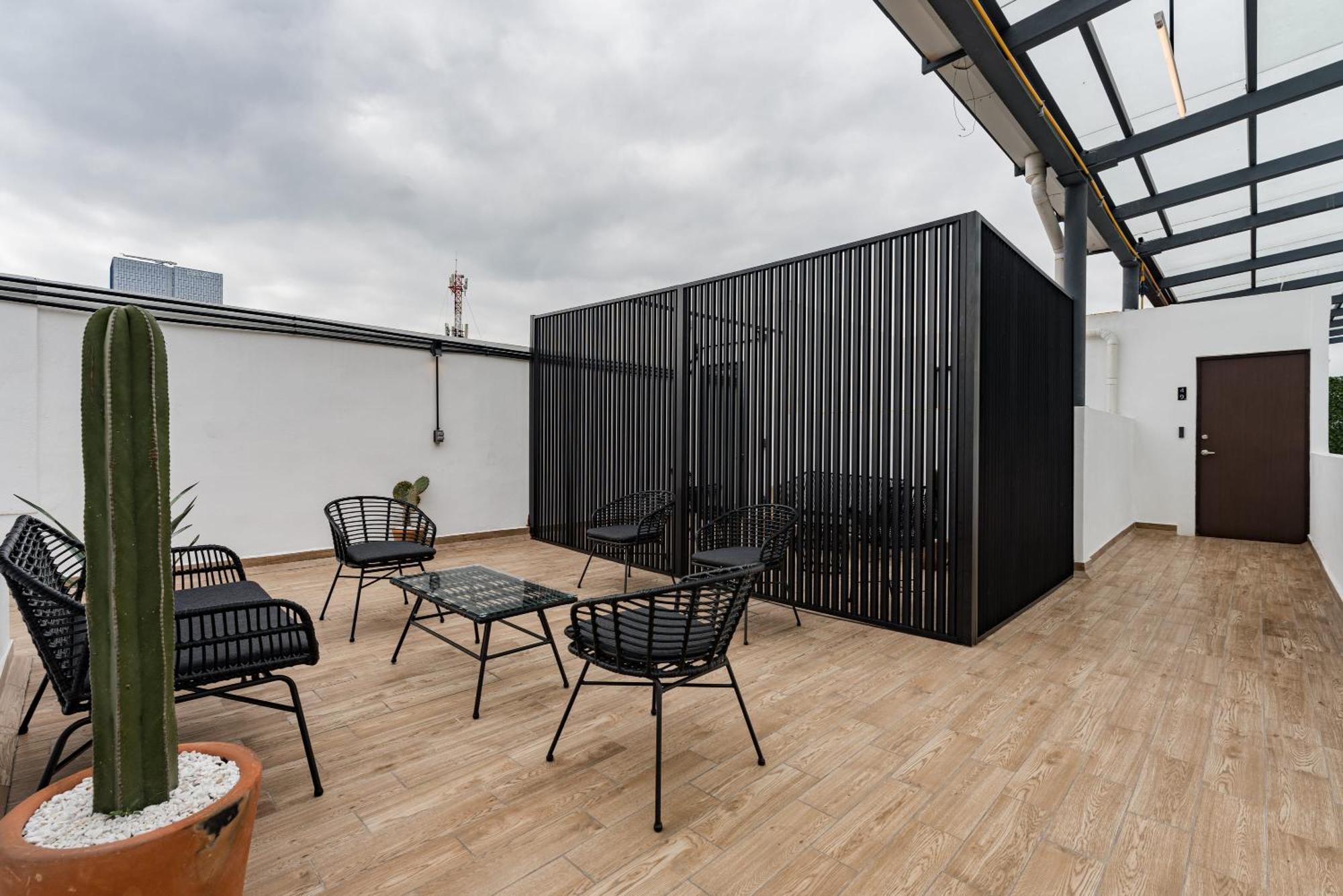 Mariano Escobedo Apartments By Vh Mexico City Exterior photo